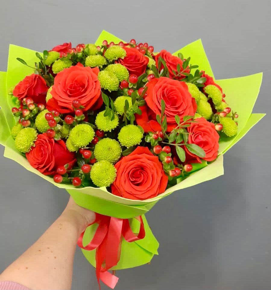 Букет цветов из: Хризантемы и Розы в Журавском