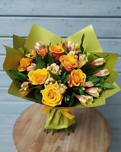 Букет цветов из:  Альстромерии и Розы в Журавском