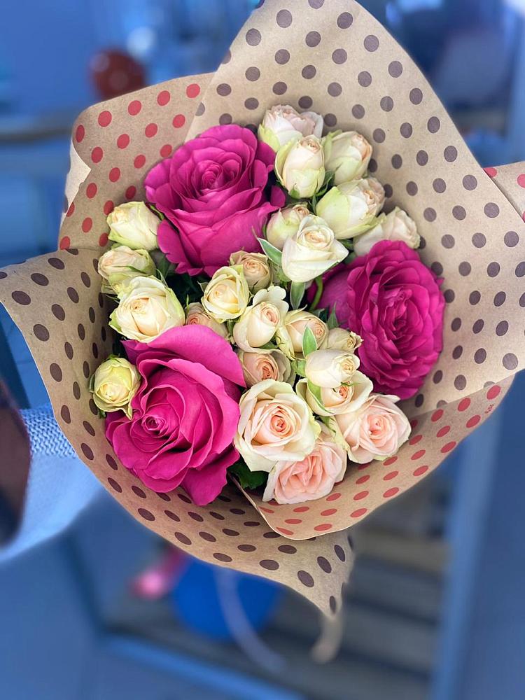 Букет цветов из: Розы в Журавском