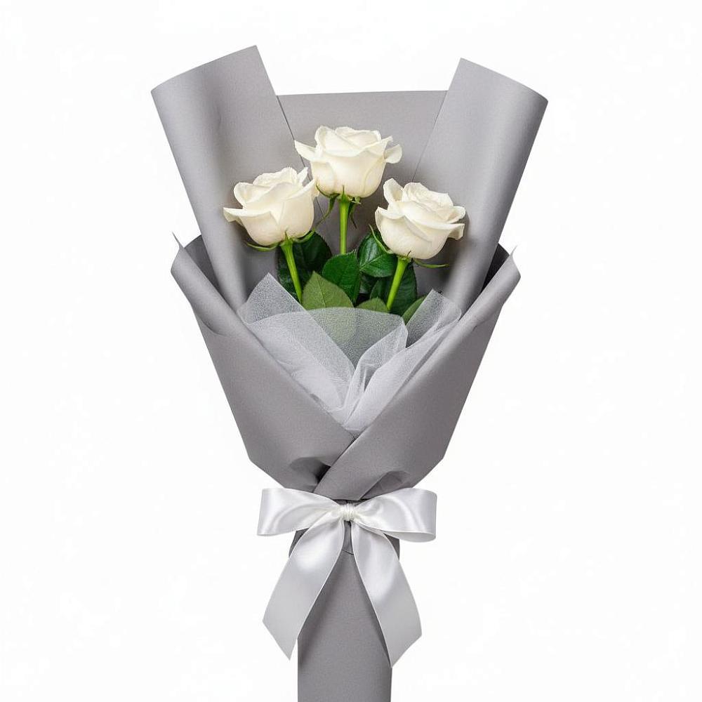 Букет 3 белые розы в Журавском