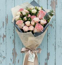 Букет цветов из:  Розы в Журавском