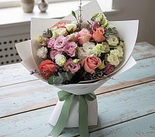 Букет цветов из:  Розы, Лизиантусы и Гвоздики #REPLACE_PRED# Журавском