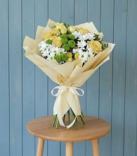 Букет цветов из:  Хризантемы и Розы в Журавском